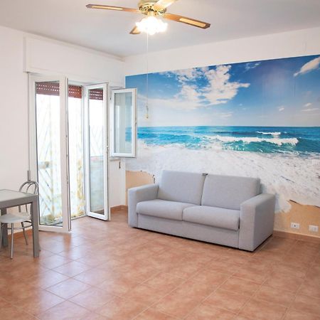 Appartement Portami A Sentire Le Onde Del Mare à Bari Extérieur photo