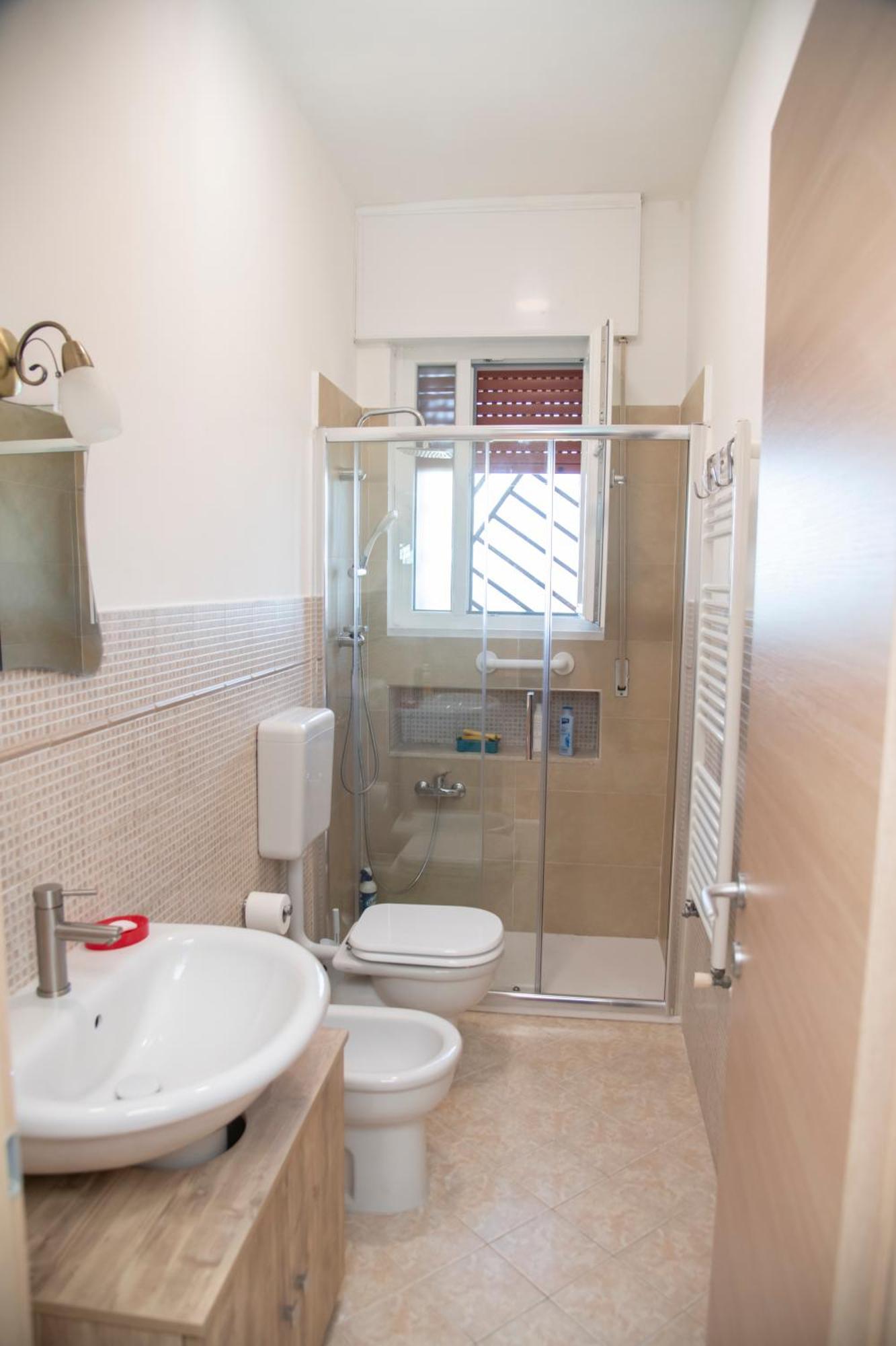 Appartement Portami A Sentire Le Onde Del Mare à Bari Extérieur photo